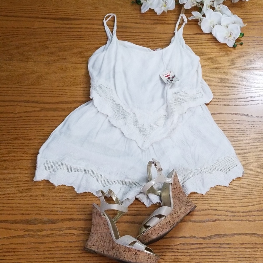 NWT Poof Romper